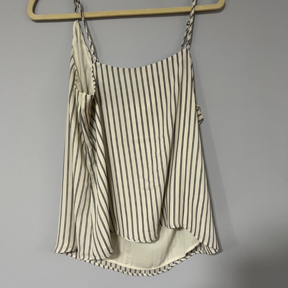 Camisole - Picture 2 of 3